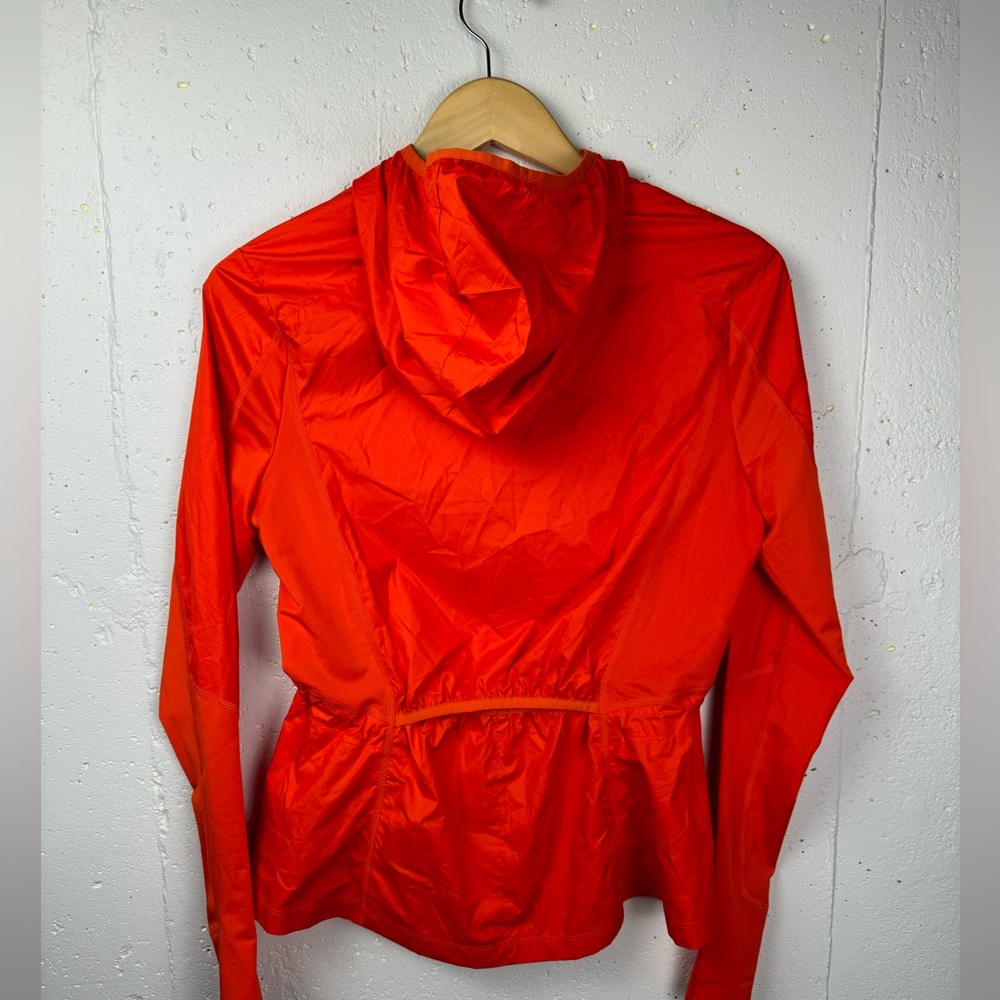 Skins Women Gylle Engineered Hooded Lightweight Wind Breaker Jacket Coral Red XS - Picture 12 of 15